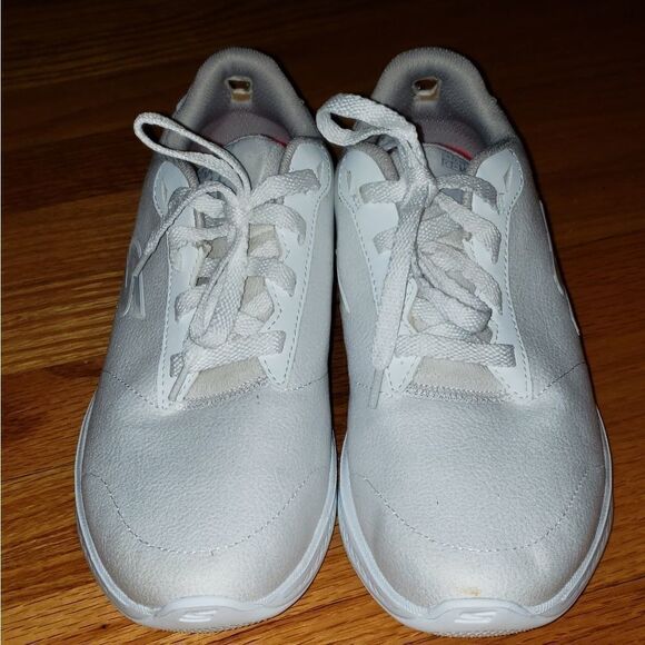 Skechers white sneakers - Picture 2 of 8